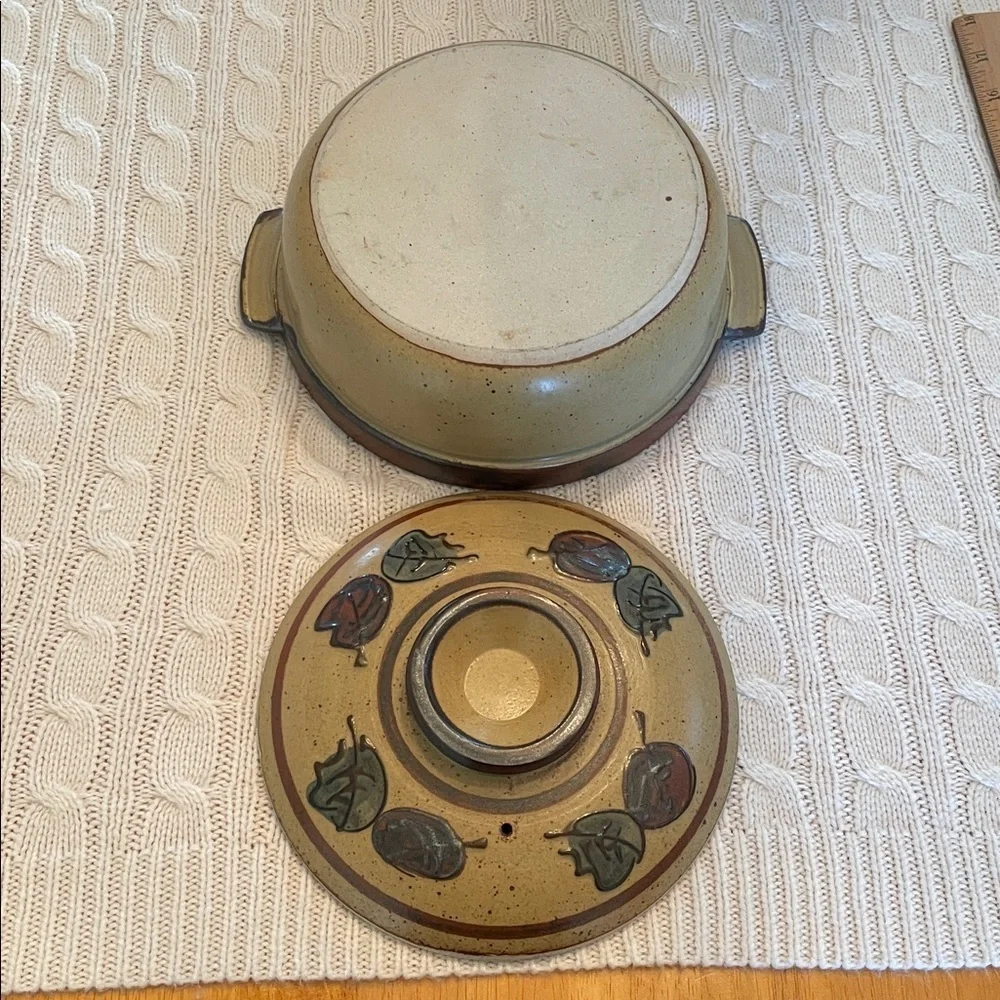 Otagiri Covered Baking Dish Casserole Handcrafted Japan 9.5” diameter w/handles